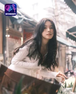 Jing Jing: Bintang China yang Menakjubkan di Hot51 - Kisah Keanggunan dan Pesona di Hotlive Apk Mod . Beauty girl Angel 7 - HOT51 MOD APK Jing Jing-Hot51